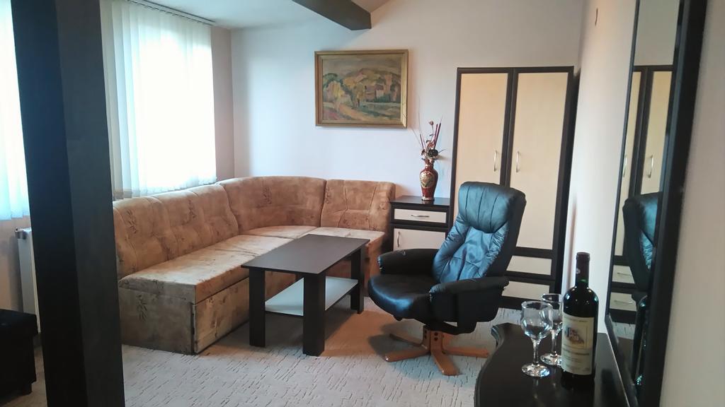 Hotel Riskyoff بانسكو المظهر الخارجي الصورة