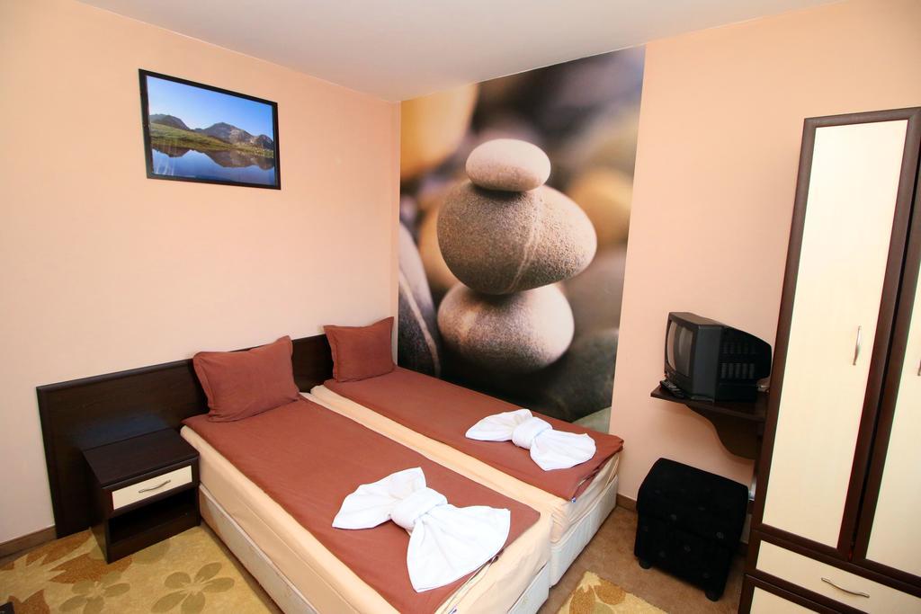 Hotel Riskyoff بانسكو المظهر الخارجي الصورة