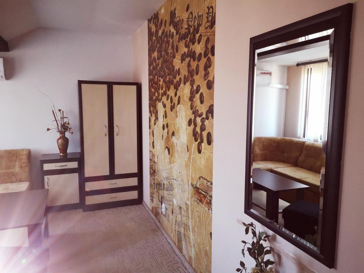 Hotel Riskyoff بانسكو المظهر الخارجي الصورة